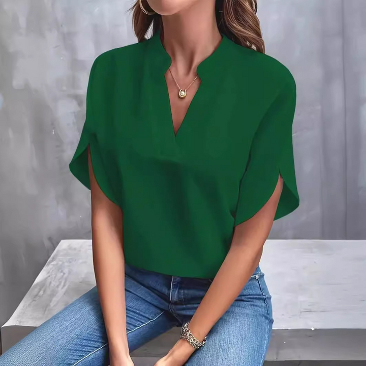 Elegante blusa con un corte refinado