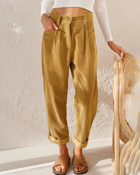 Pantalones rectos ajustados con cintura alta