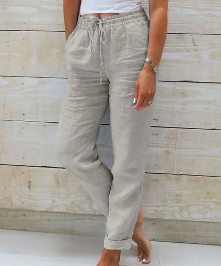 Pantalones informales con pernera recta