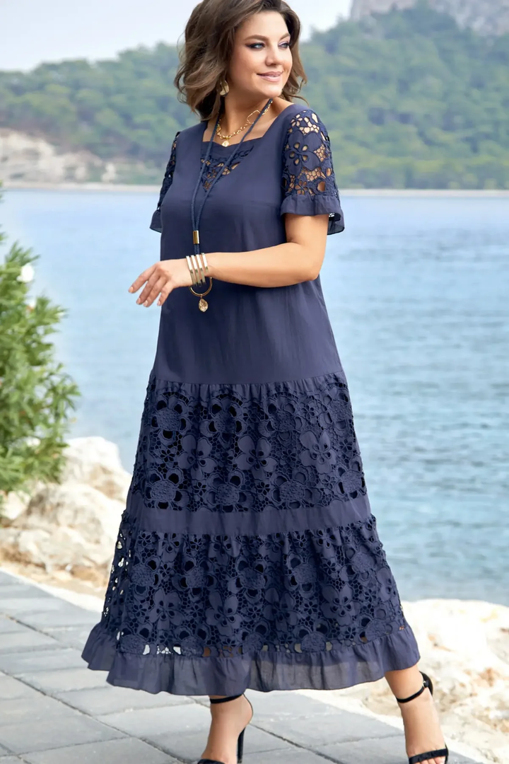 Maréa™ | Maxi Vestido Azul Marino con Detalles de Encaje