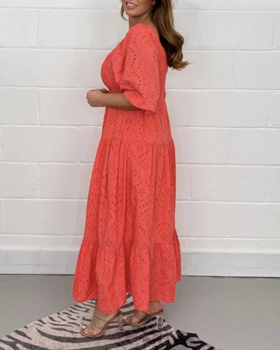 Vestido hueco monocolor con cuello cuadrado