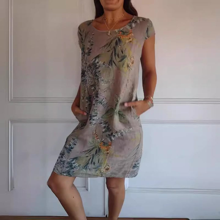 Vestido con cuello redondo y estampado