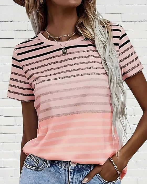 Camiseta de rayas con cuello redondo
