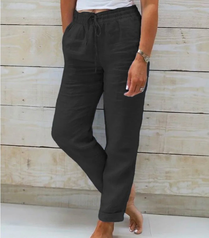 Pantalones informales con pernera recta