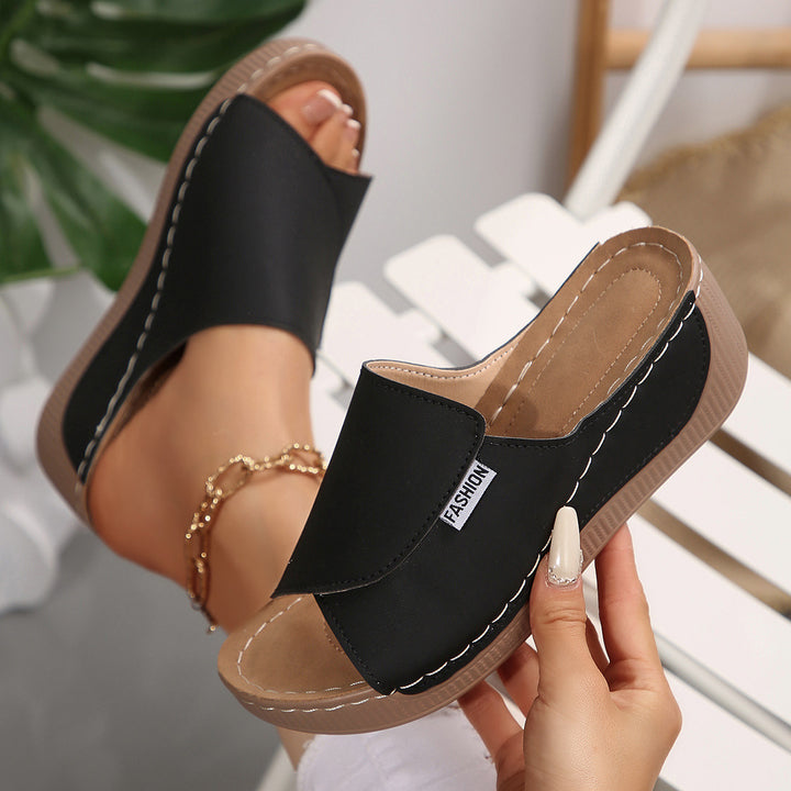 Cómodas sandalias con suela