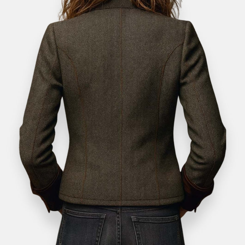 Claudia™ | Chaqueta elegante con acabados suaves
