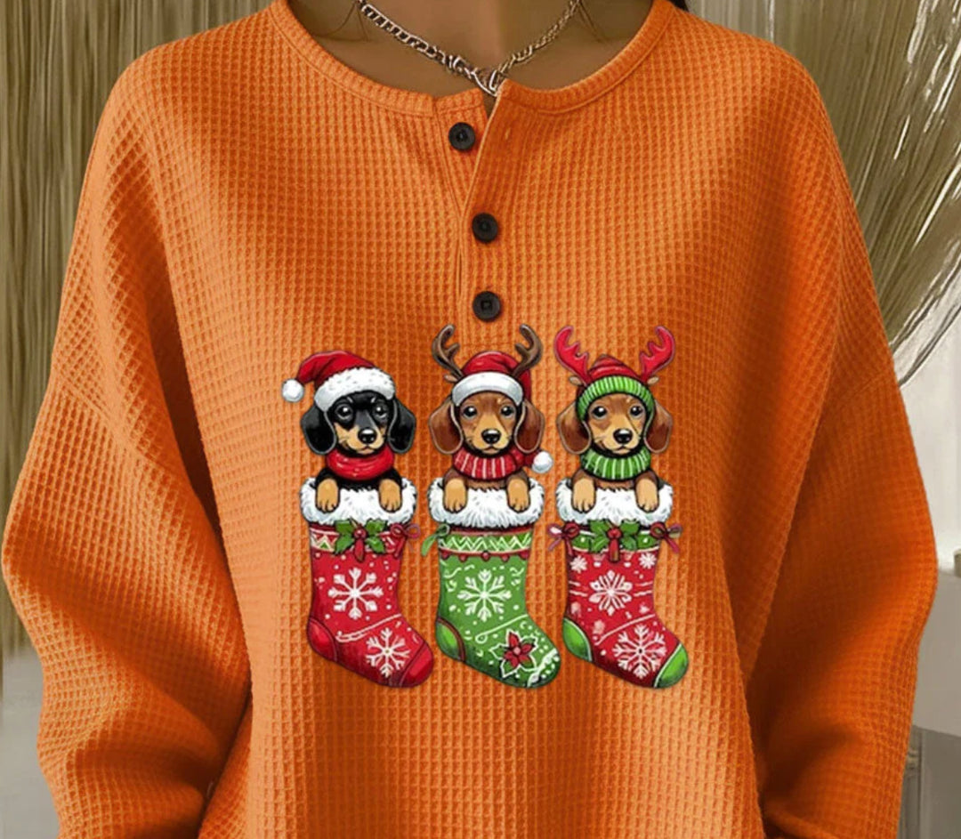 Maya™ | Suéter navideño acogedor con estampado de perritos festivos